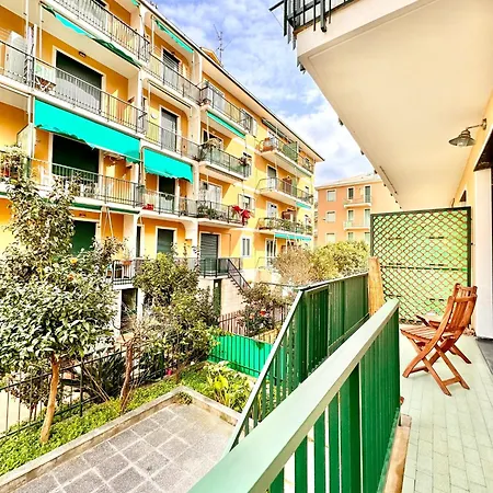 Hostdomus - Pink House Apartment *