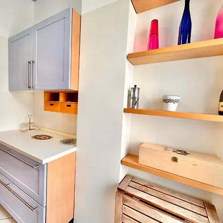 Apartment Hostdomus - Pink House *