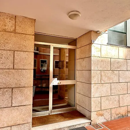 Apartment Hostdomus - Pink House Finale Ligure